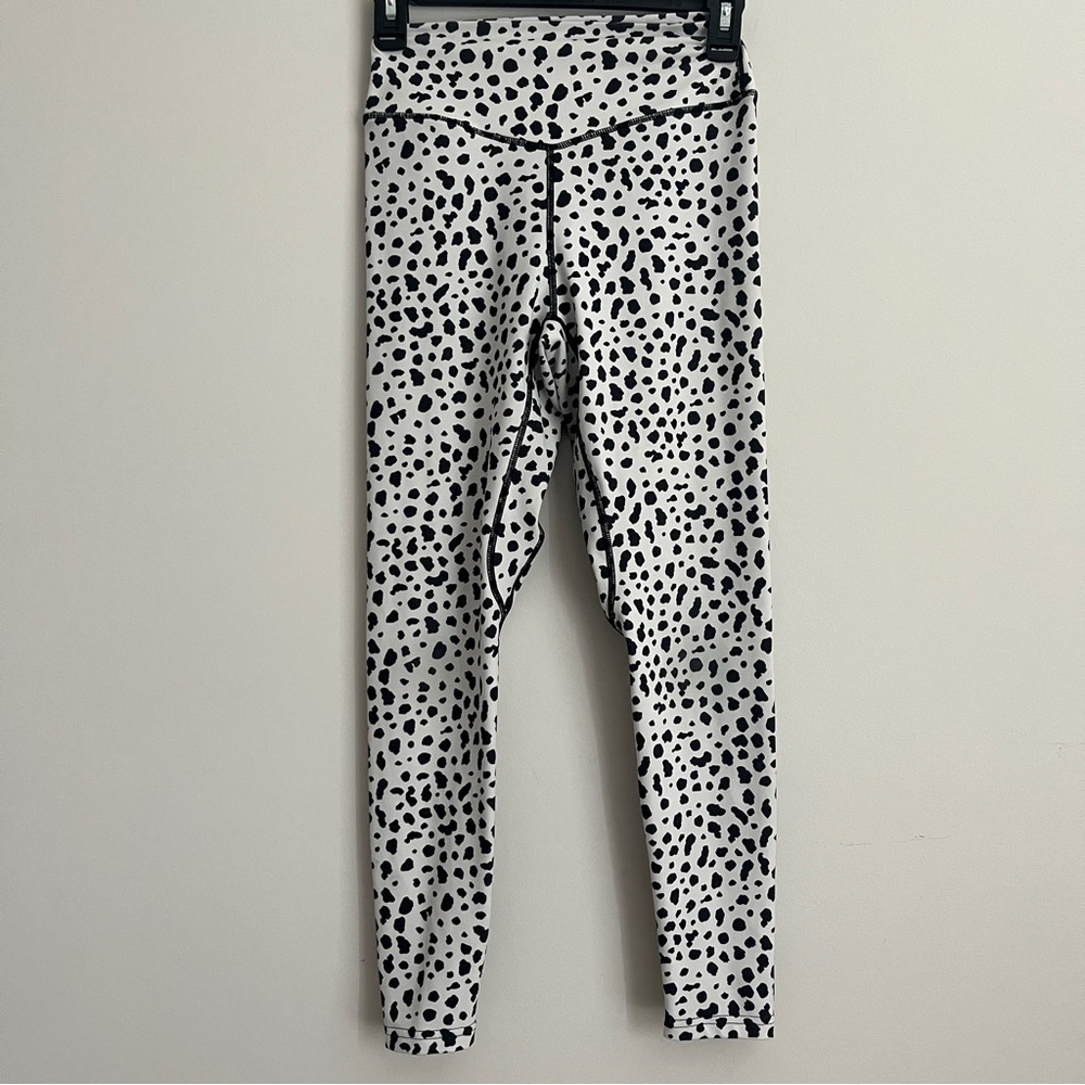 rare balance athletica snow leopard leggings